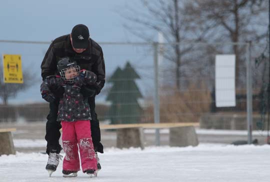 skating Cobourg December 26, 202086