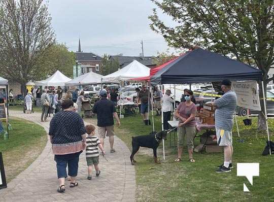 Farmers Market Cobourg May 22, 20212344