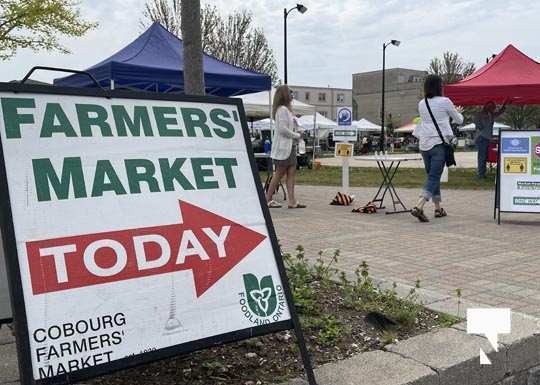 Farmers Market Cobourg May 22, 20212356