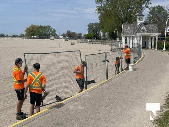 Fence Victoria Beach Cobourg May 20, 20212219