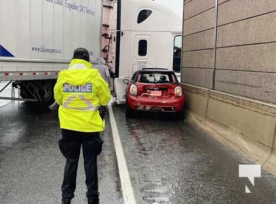 Multi Vehicle Hwy 401 Port Hope September 23, 20210446