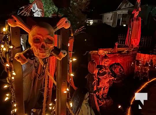 Cobourg Halloween October 27, 2021064