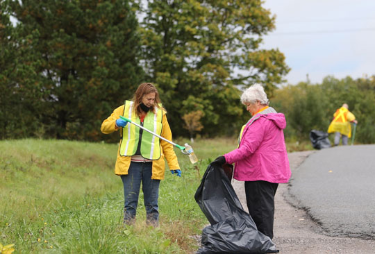 Highway of Heroes Clean Port Hope October 16, 2021139