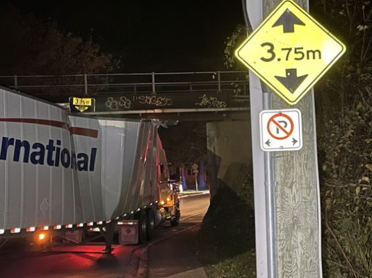 Stuck Tractor Trailer Cobourg October 24, 2021023