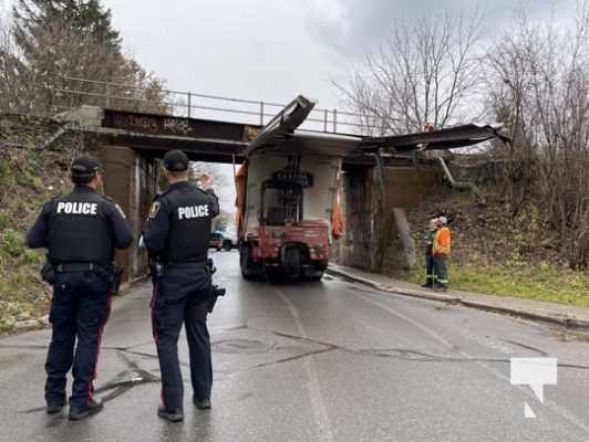 Transport Strikes Bridge Cobourg November 18, 2021, 2021725