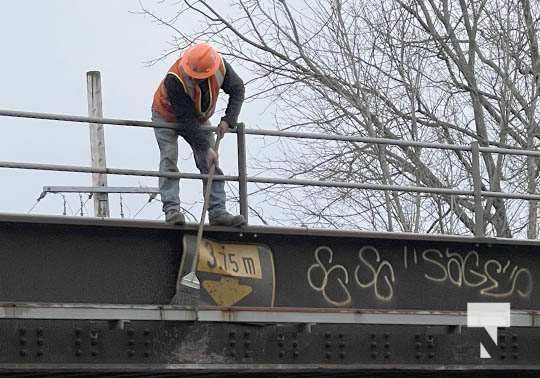 Transport Strikes Bridge Cobourg November 18, 2021, 2021728