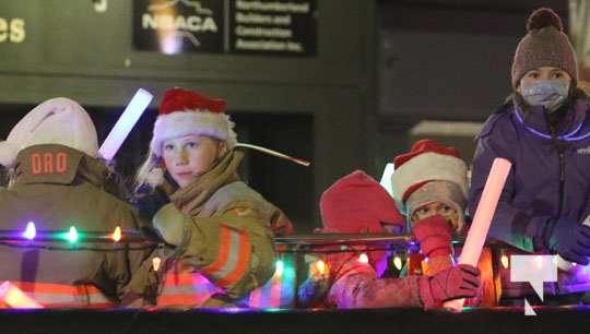 Santa Claus Parade Cobourg December 4, 2021, 2021285