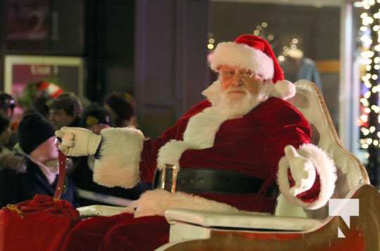 Santa Claus Parade Cobourg December 4, 2021, 2021329