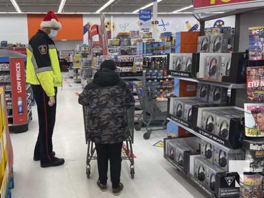 Shop with a Cop December 19, 20218