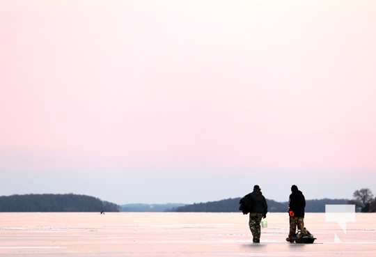 Ice Fishing Bewdley January 8, 2022188