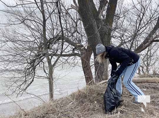 Port Hope Lakeshore Cleanup March 27, 20221177