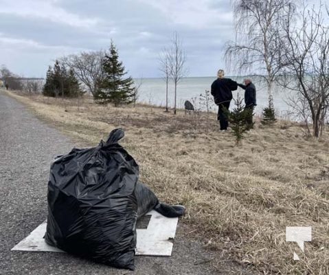 Port Hope Lakeshore Cleanup March 27, 20221181