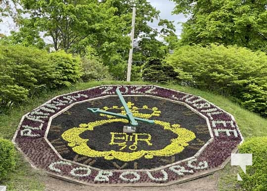 Floral Clock Cobourg May 26, 2022839