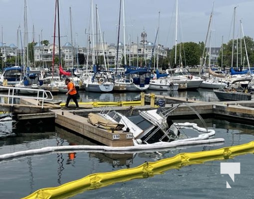 Boat Sinks Cobourg Harbour June 16, 20221570