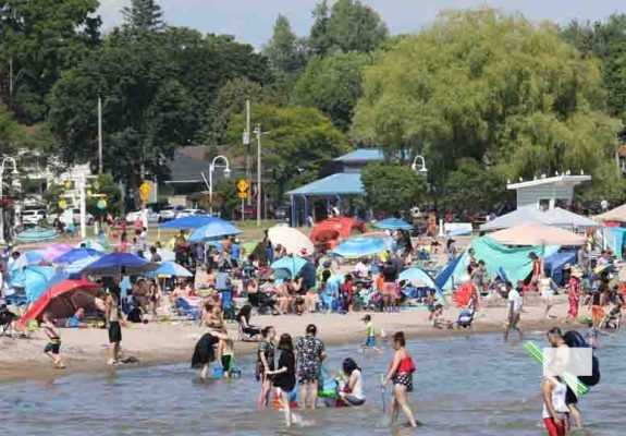 Victoria Beach Cobourg July 16, 20222530