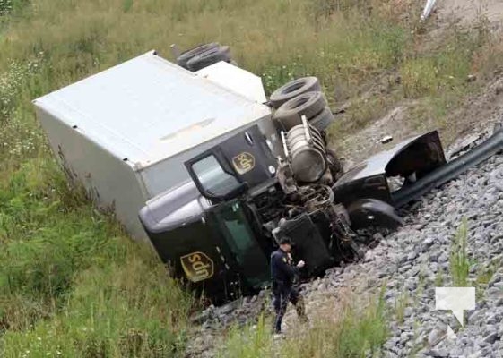 Transport Collision Highway 401 Brighton August 8, 20223053