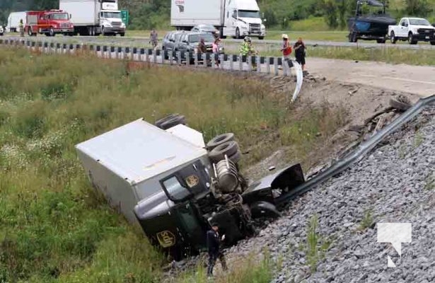 Transport Collision Highway 401 Brighton August 8, 20223054