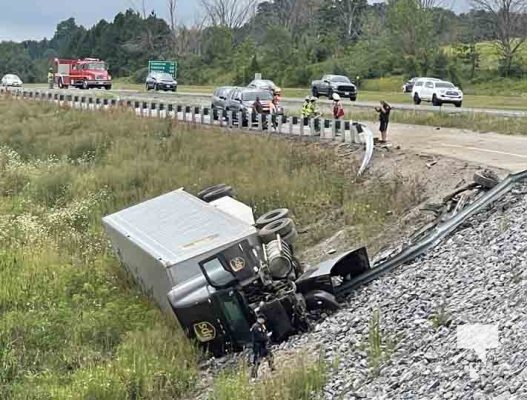 Transport Collision Highway 401 Brighton August 8, 20223060