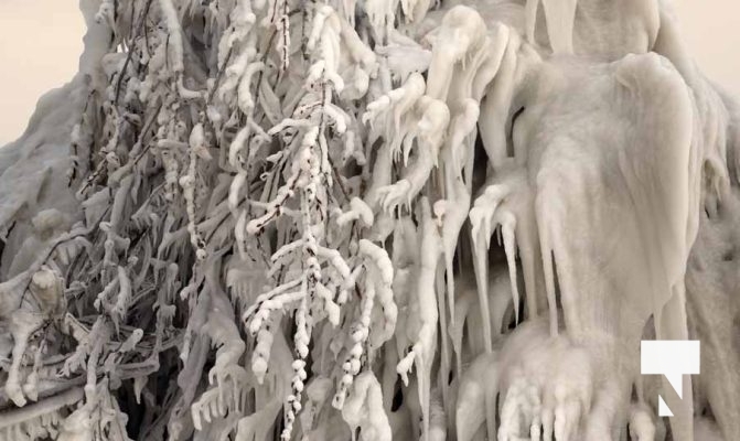 Lake Ontario Winter Storm December 26, 20220957