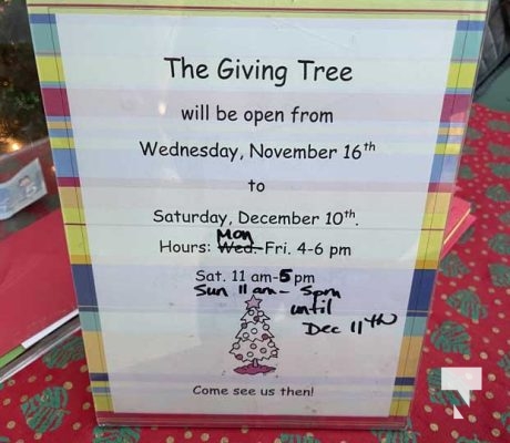 The Giving Tree December 6, 20220527
