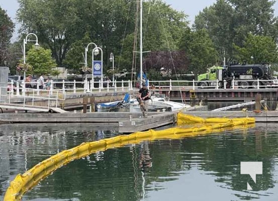 Fuel Spill Cobourg harbour July 26, 2023674