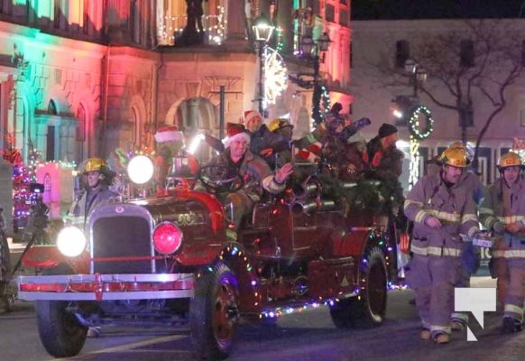 Cobourg Santa Claus Parade December 2, 2023 007