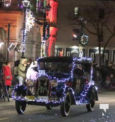 Cobourg Santa Claus Parade December 2, 2023 065