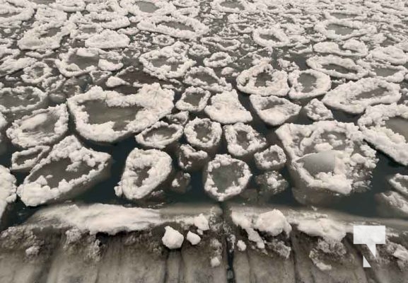 Fog Lakeshore Ice January 27, 2024 304