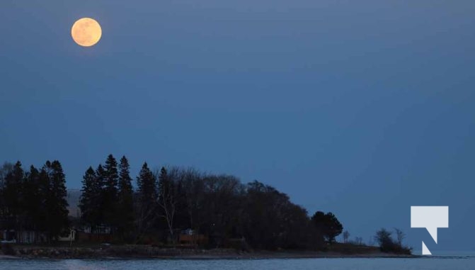 Moon Cobourg March 24, 2024 1457