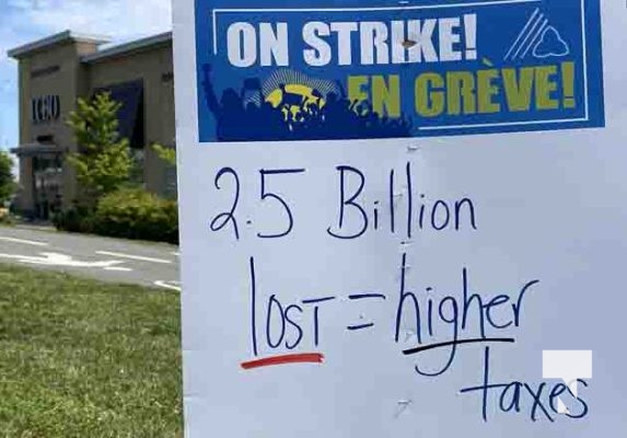 LCBO Strike July 5, 2024,2024686