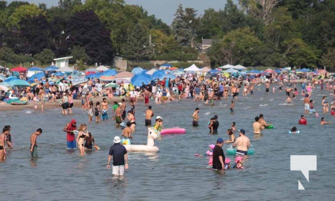 Victoria Beach Cobourg July 28, 20241410