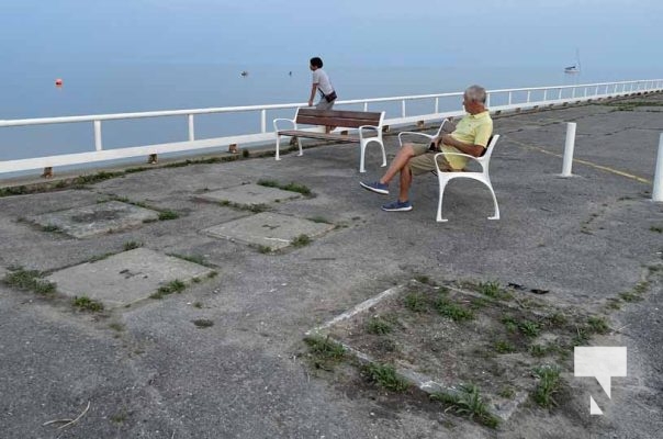 bench pier August 1, 20241462