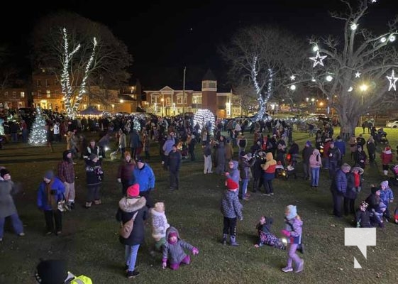 Festival of Lights Port Hope November 29, 2024 3384