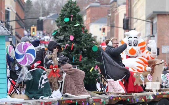 Port Hope Santa Claus Parade November 30, 2024 3424