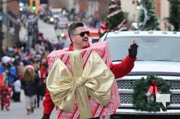 Port Hope Santa Claus Parade November 30, 2024 3449