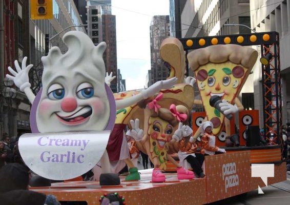 Toronto Santa Claus Parade November 24, 2024 3278