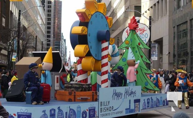 Toronto Santa Claus Parade November 24, 2024 3280