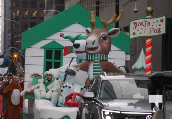 Toronto Santa Claus Parade November 24, 2024 3294