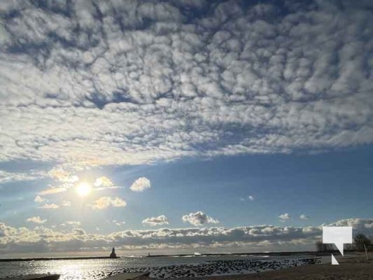 Wind Cobourg Harbour December 12, 2024 3765