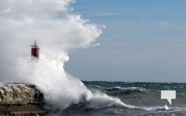 January 27, 2025 wind Port Hope Light House 427