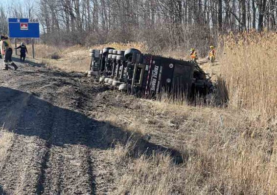 March 17, 2025 Transport Rollover Highway 401 Cobourg622