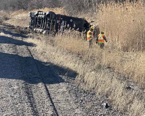 March 17, 2025 Transport Rollover Highway 401 Cobourg625