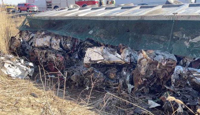 Video - Transport Truck Rolls Into Ditch on Highway 401 West of Cobourg ...