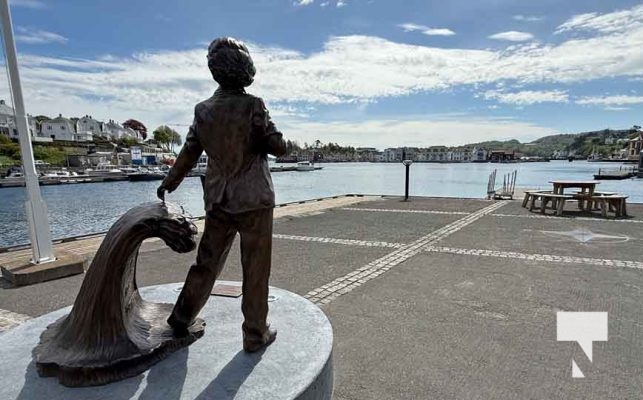 Back View photo_ ‘Make Waves’_Farsund_Norway_tylerfauvelle