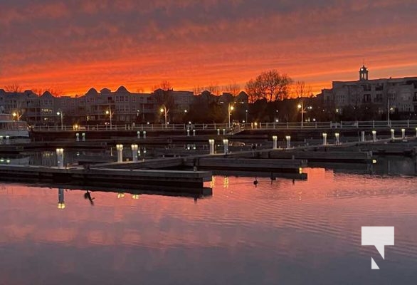May 4, 2025 Sunset Cobourg Harbour2149