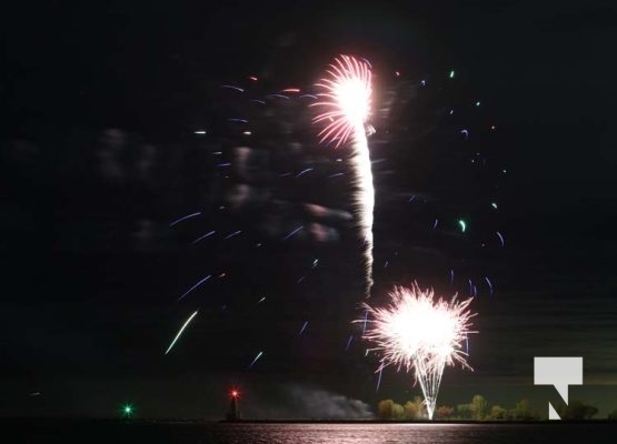 May 31, 2025 Cobourg Harbour Fireworks3012