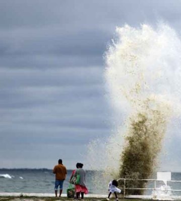 August 20, 2025 waves pier 0116