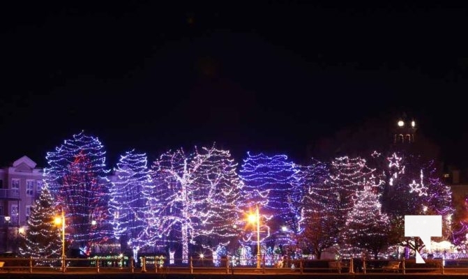 November 21, 2025 Christmas Magic 2881