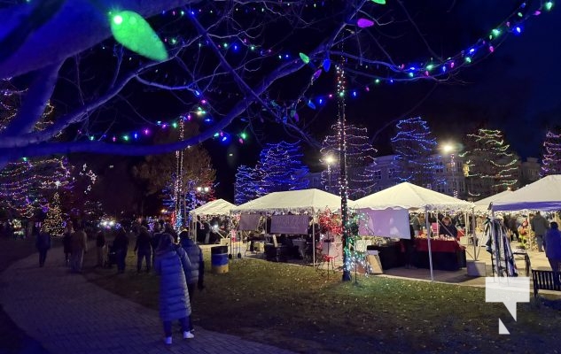 November 21, 2025 Christmas Magic 2891