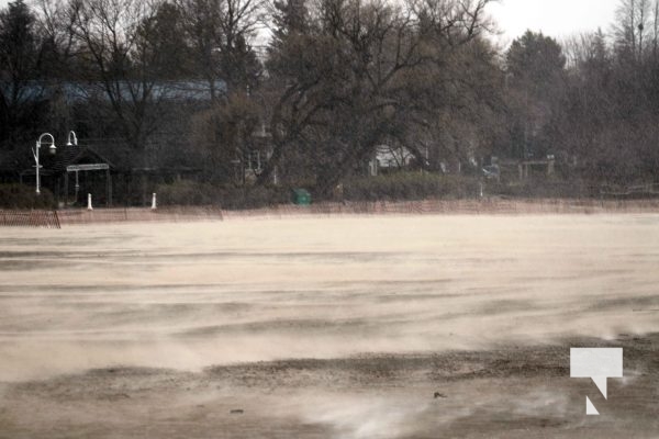 November 27, 2025 blowing sand 3060